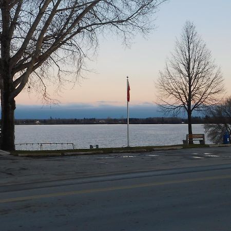 The Lakeview Inn Lac du Bonnet Eksteriør bilde